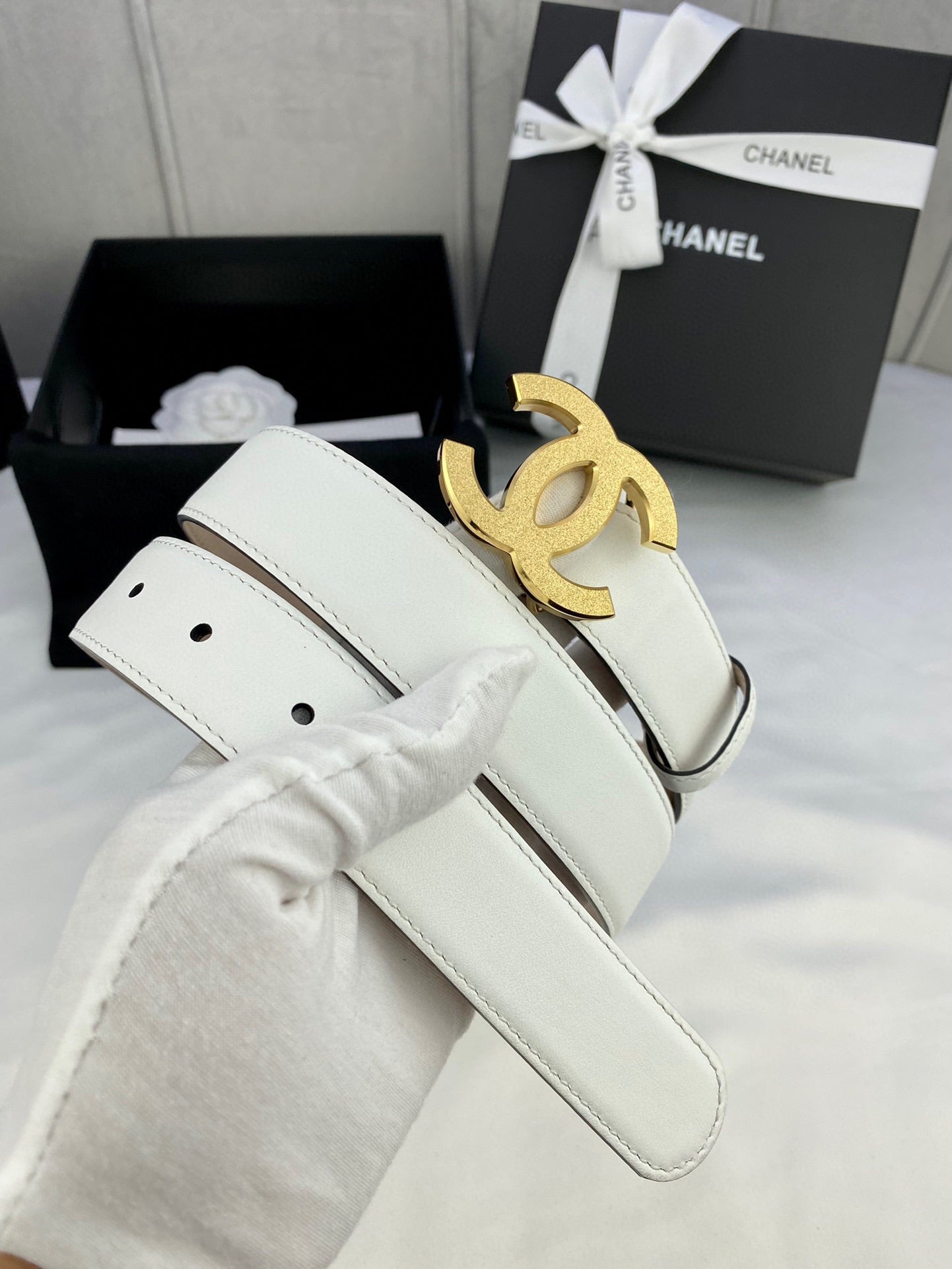 Chanel Ladies Classic Leather Belt