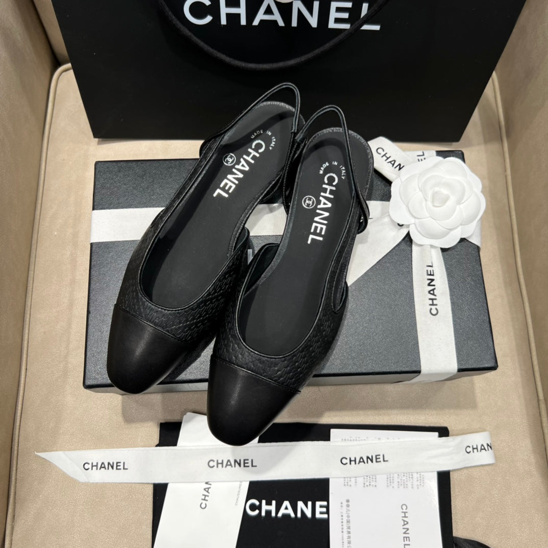 Chanel 2022 Two-Tone Slingback Sandals – Spring/Summer Collection