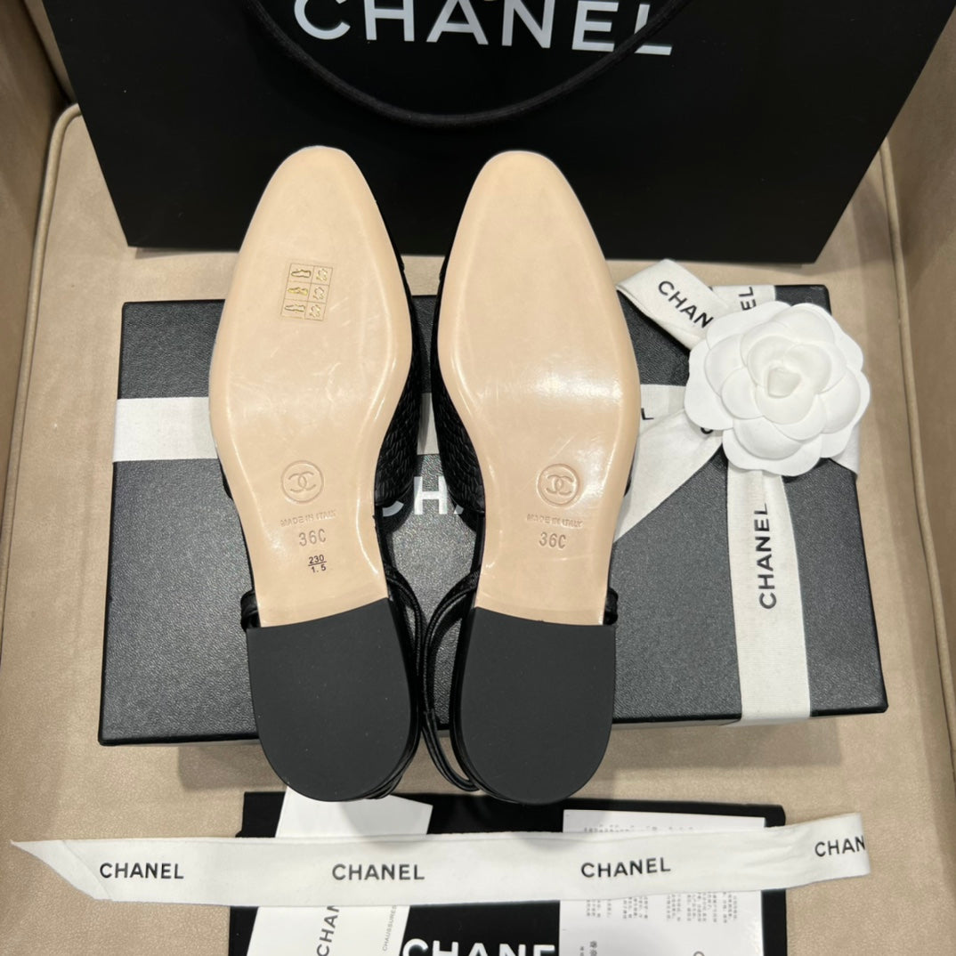Chanel 2022 Two-Tone Slingback Sandals – Spring/Summer Collection