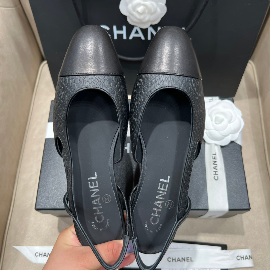 Chanel 2022 Two-Tone Slingback Sandals – Spring/Summer Collection