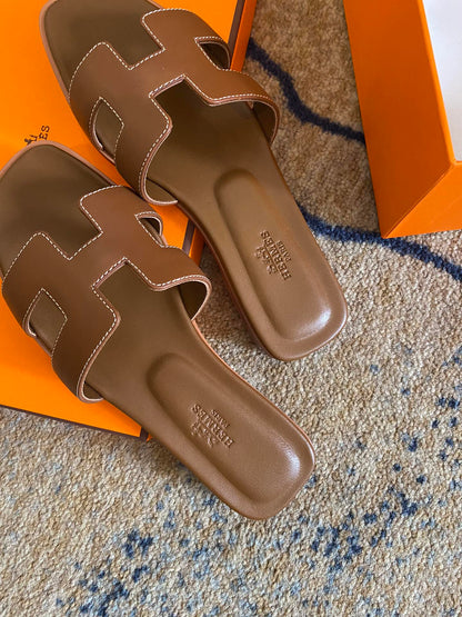 Hermès H Leather Sandals – 2022 Spring Collection