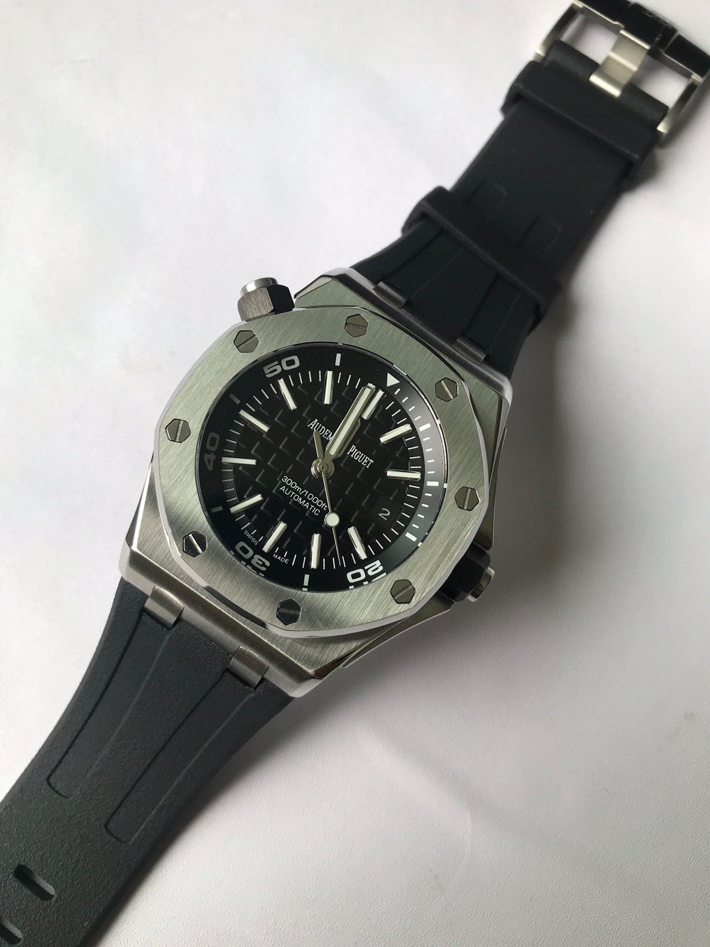 Audemars Piguet Royal Oak Offshore Diver AP15720