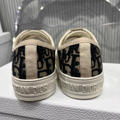 Dior Classic Embroidered Casual Sneakers