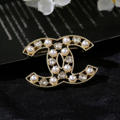 Chanel Heart Diamond Pearl Double C Brooch – Autumn/Winter Collection