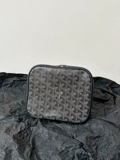 Goyard Petit Flot Bucket Bag