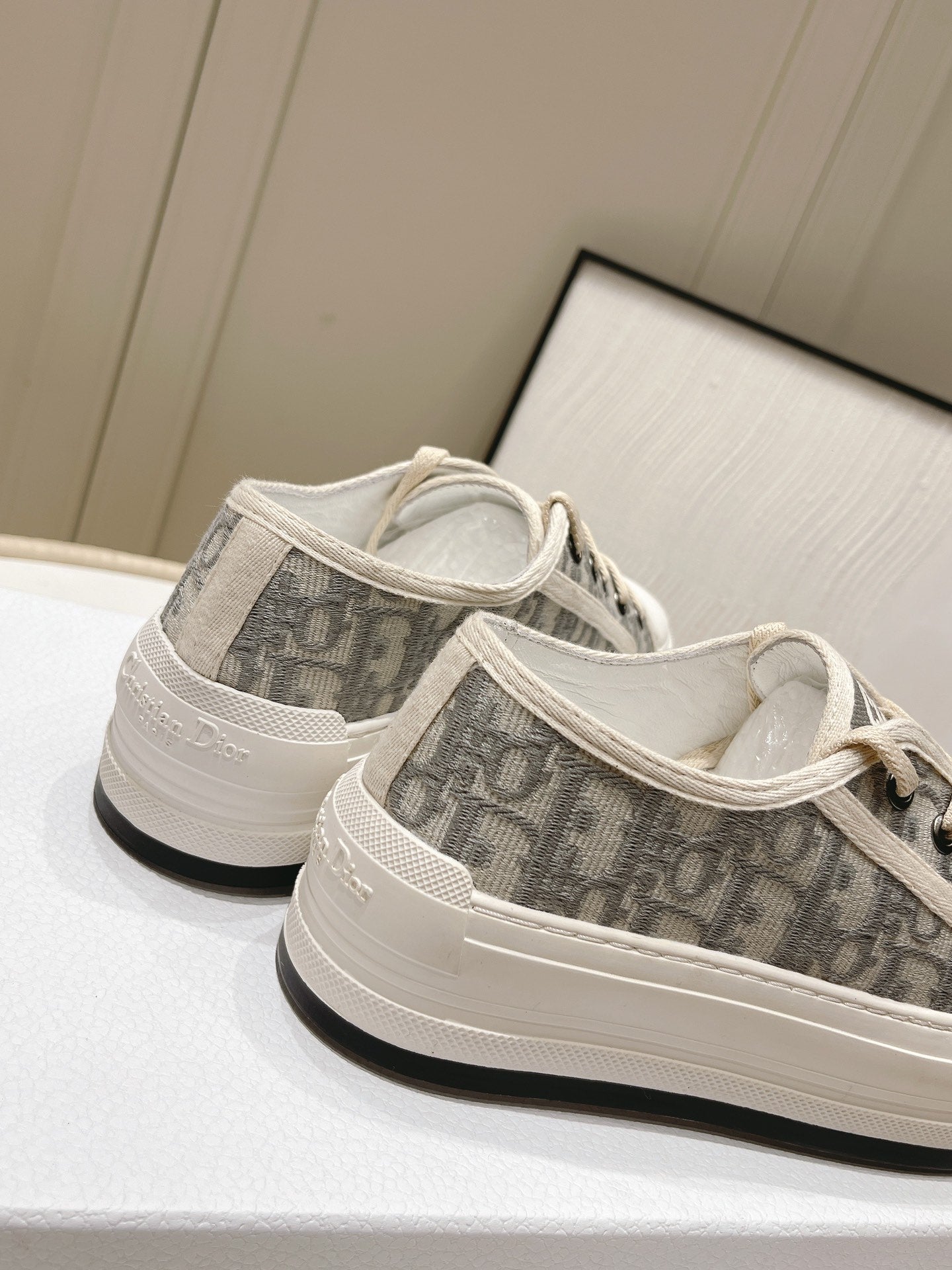Dior Walk'n'Dior Oblique Embroidered Platform Sneakers