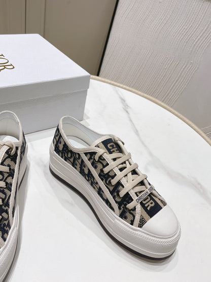 Dior Walk'n'Dior Oblique Embroidered Platform Sneakers