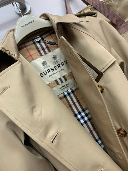Burberry Waterloo Ladies' Long Trench Coat – 2024 Basic Style
