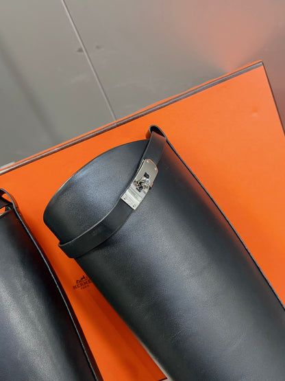 Hermès Kelly Rider Boots – Autumn/Winter Collection