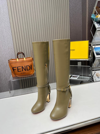 Fendi Delfina Runway Round Toe Boots