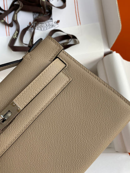 Hermès Kelly Mini Handbag – Trench Coat Grey