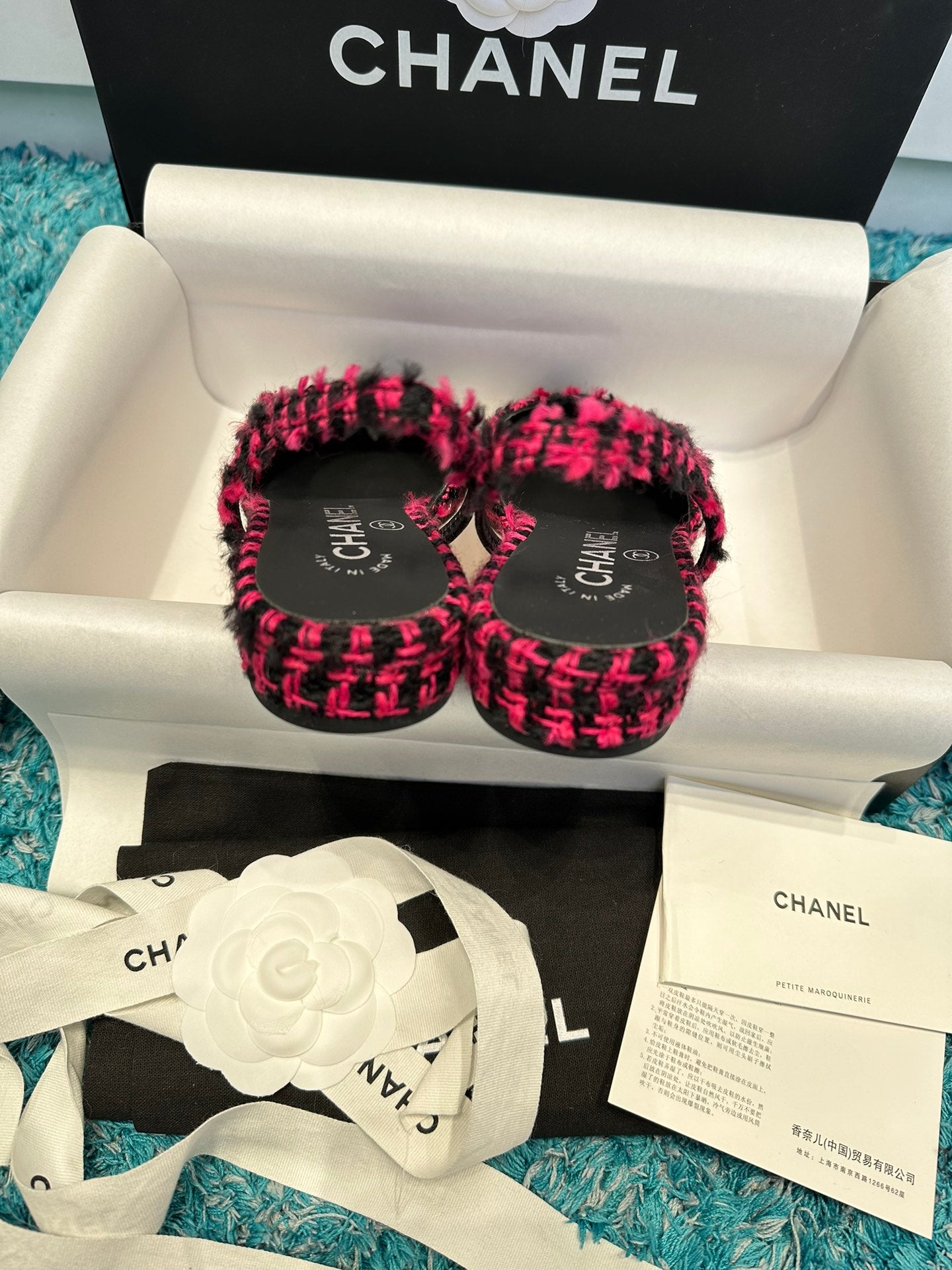 Chanel Two-Tone Slingback Sandals – Spring/Summer Collection – 2022