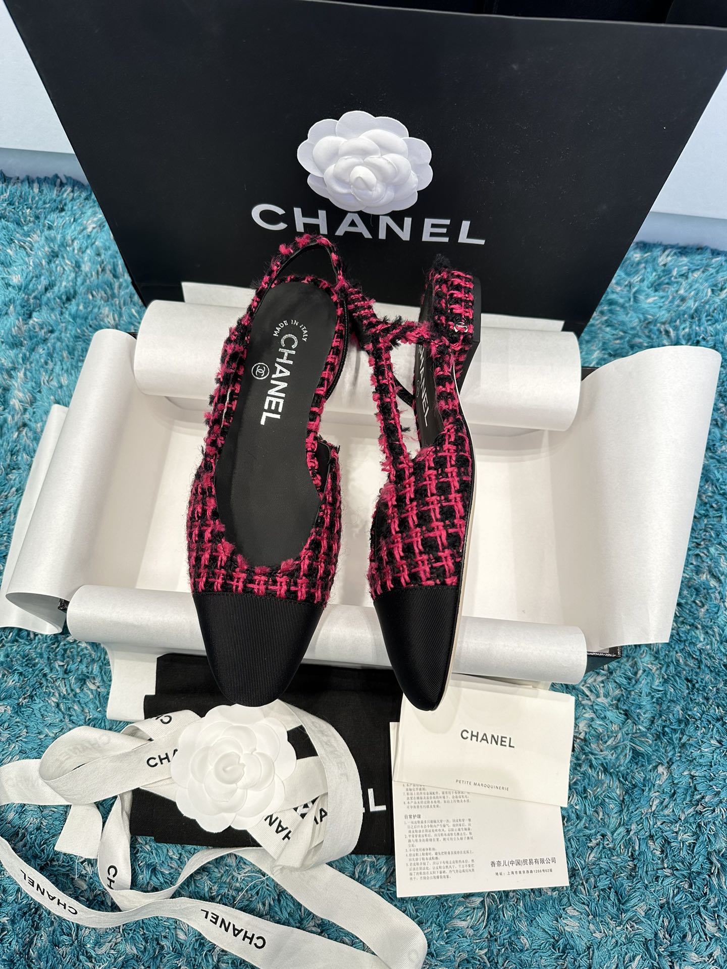Chanel Two-Tone Slingback Sandals – Spring/Summer Collection – 2022