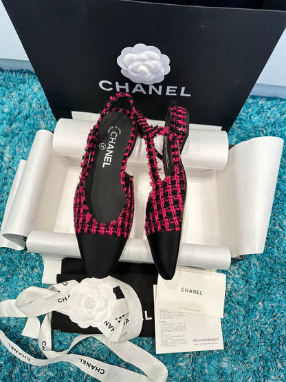 Chanel Two-Tone Slingback Sandals – Spring/Summer Collection – 2022
