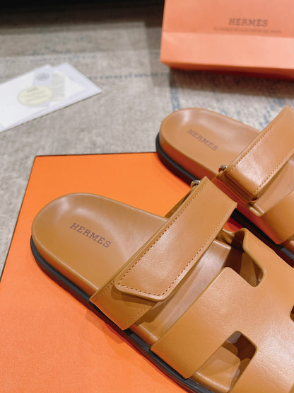 Hermès Chypre Leather Slides – 2023SS