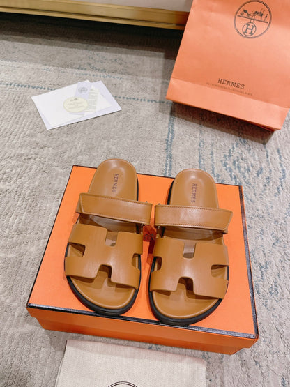 Hermès Chypre Leather Slides – 2023SS