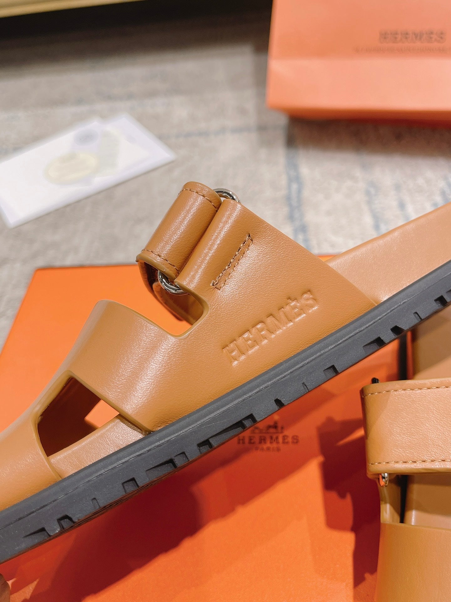 Hermès Chypre Leather Slides – 2023SS