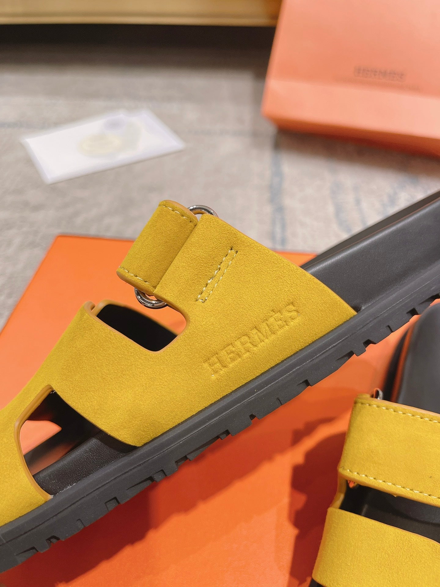 Hermès Chypre Calfskin Slides – 2023SS