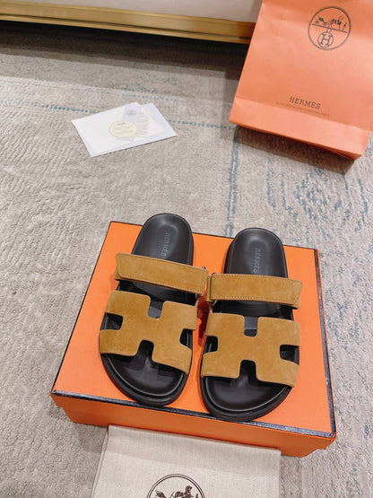 Hermès Chypre Calfskin Slides – 2023SS