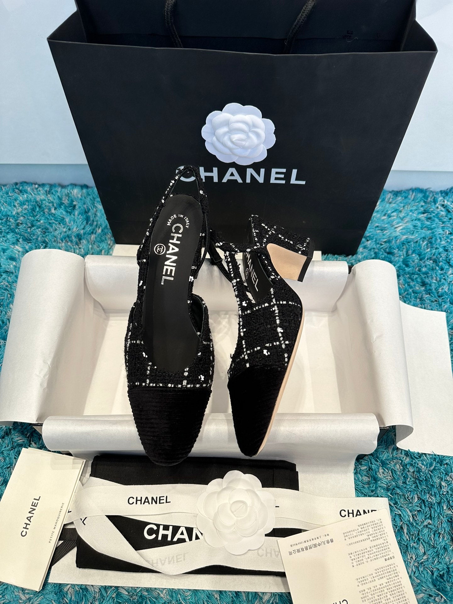 Chanel Two-Tone Slingback Sandals – Spring/Summer Collection – 2022