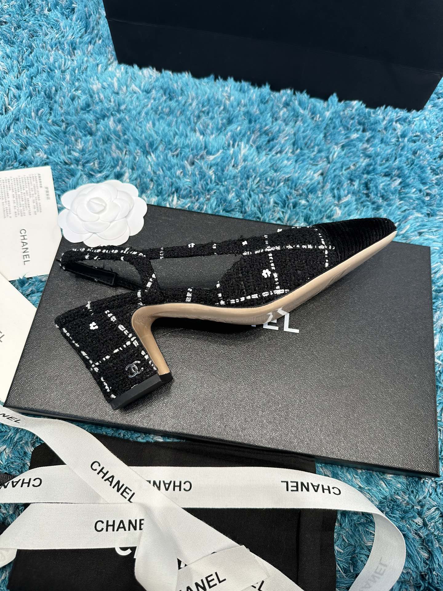 Chanel Two-Tone Slingback Sandals – Spring/Summer Collection – 2022