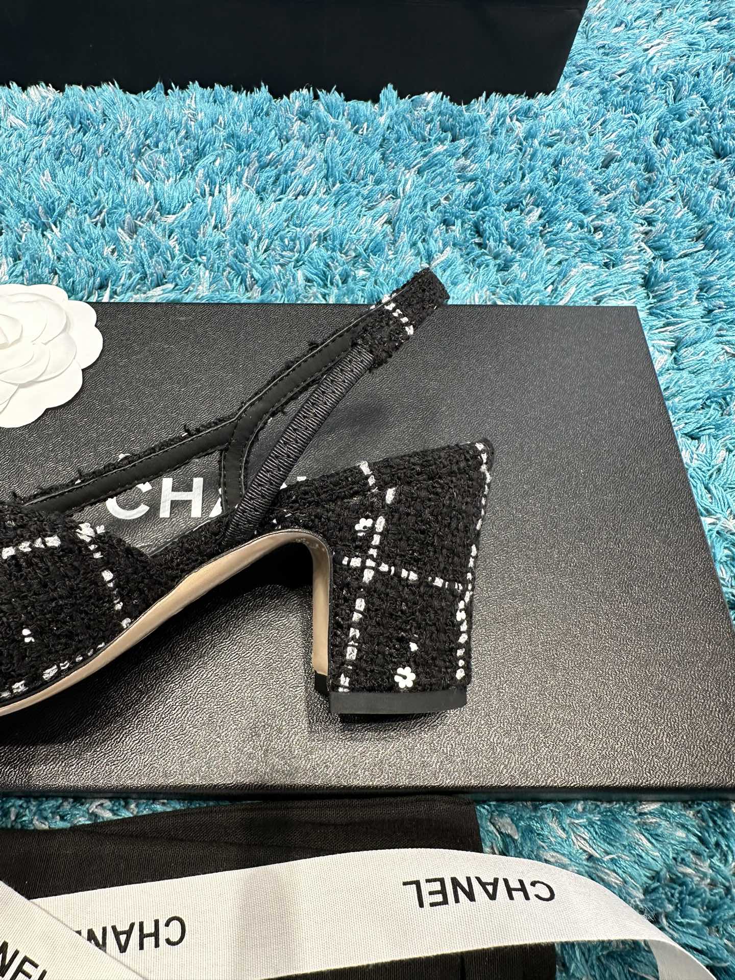 Chanel Two-Tone Slingback Sandals – Spring/Summer Collection – 2022