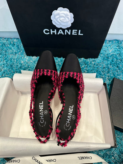 Chanel Two-Tone Slingback Sandals – Spring/Summer Collection – 2022