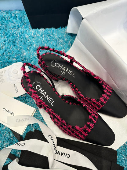 Chanel Two-Tone Slingback Sandals – Spring/Summer Collection – 2022