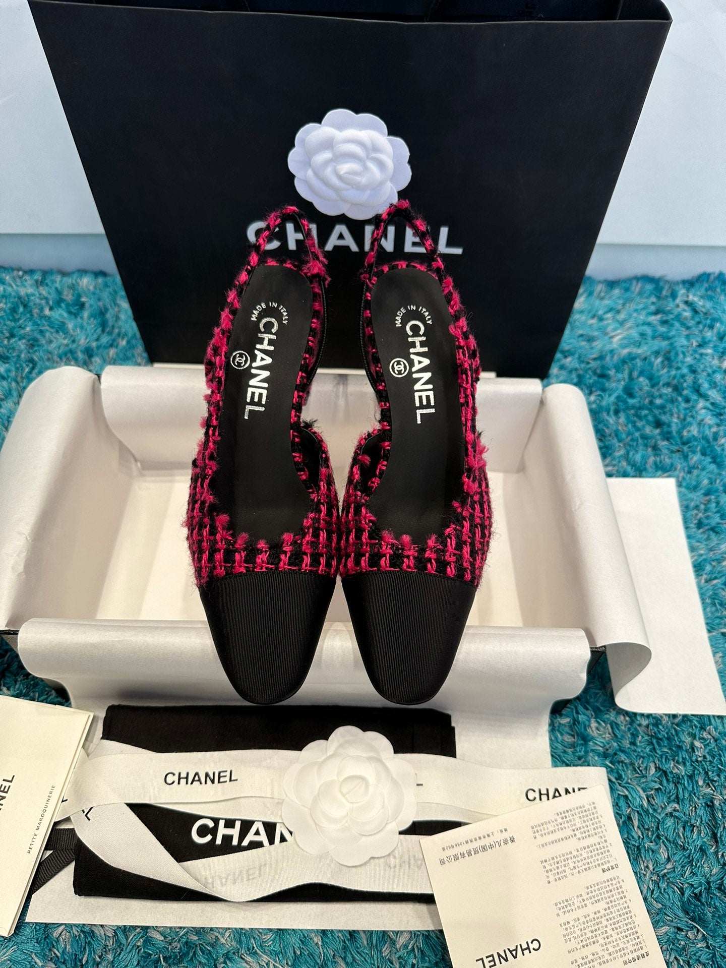 Chanel Two-Tone Slingback Sandals – Spring/Summer Collection – 2022