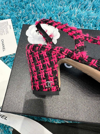 Chanel Two-Tone Slingback Sandals – Spring/Summer Collection – 2022