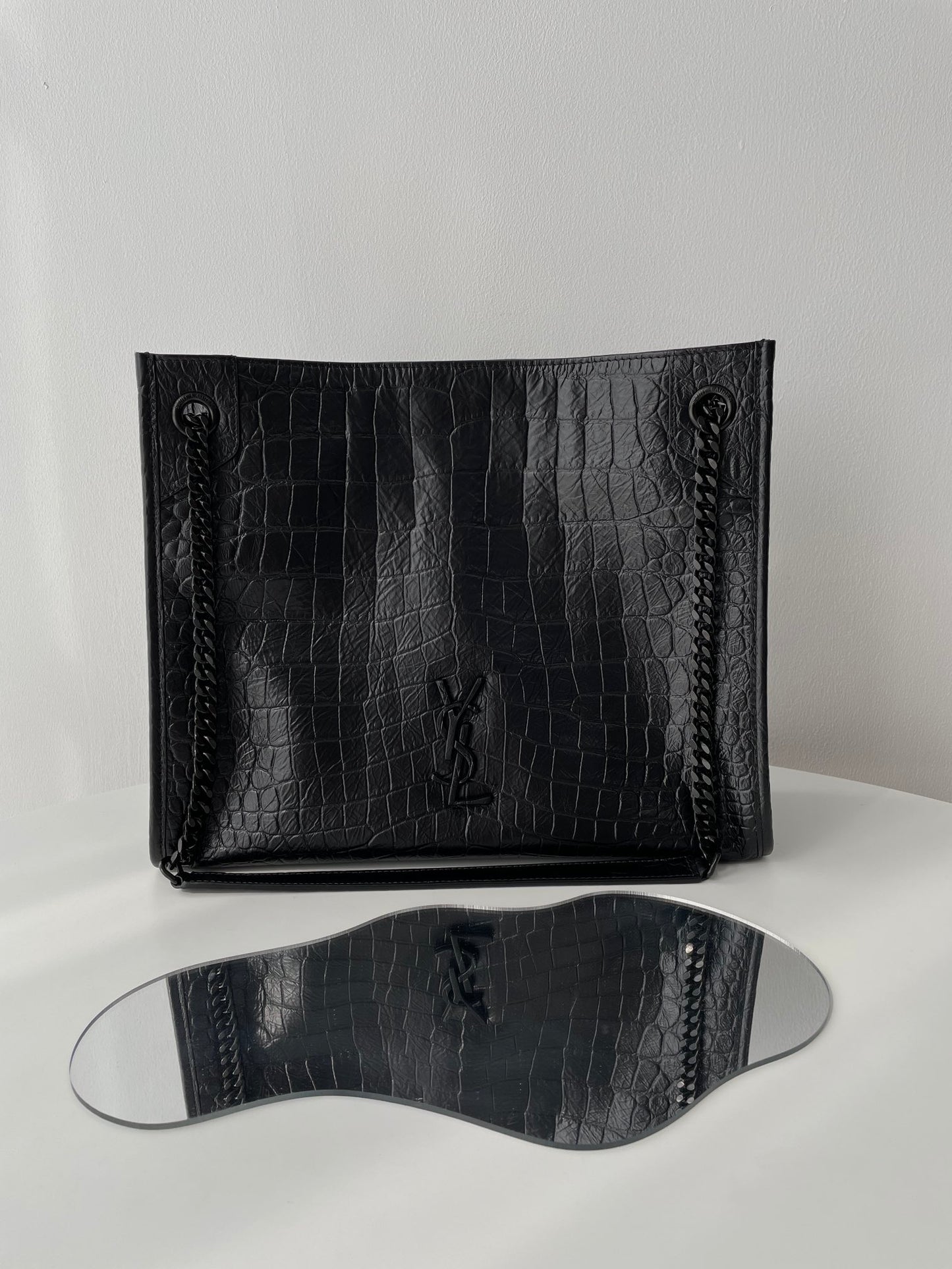 Saint Laurent Niki Shopper Bag