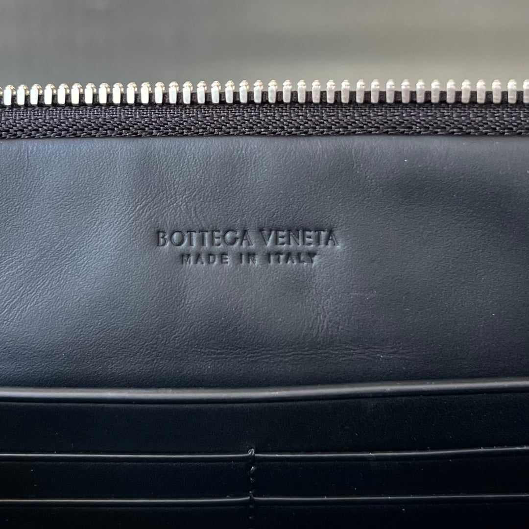 Bottega Veneta Intrecciato Vertical Clutch Bag