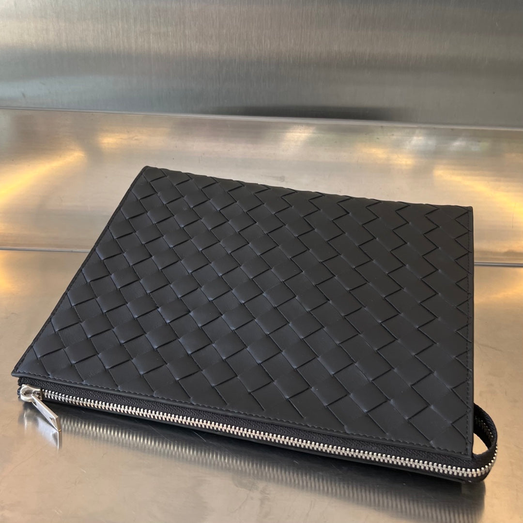 Bottega Veneta Intrecciato Vertical Clutch Bag