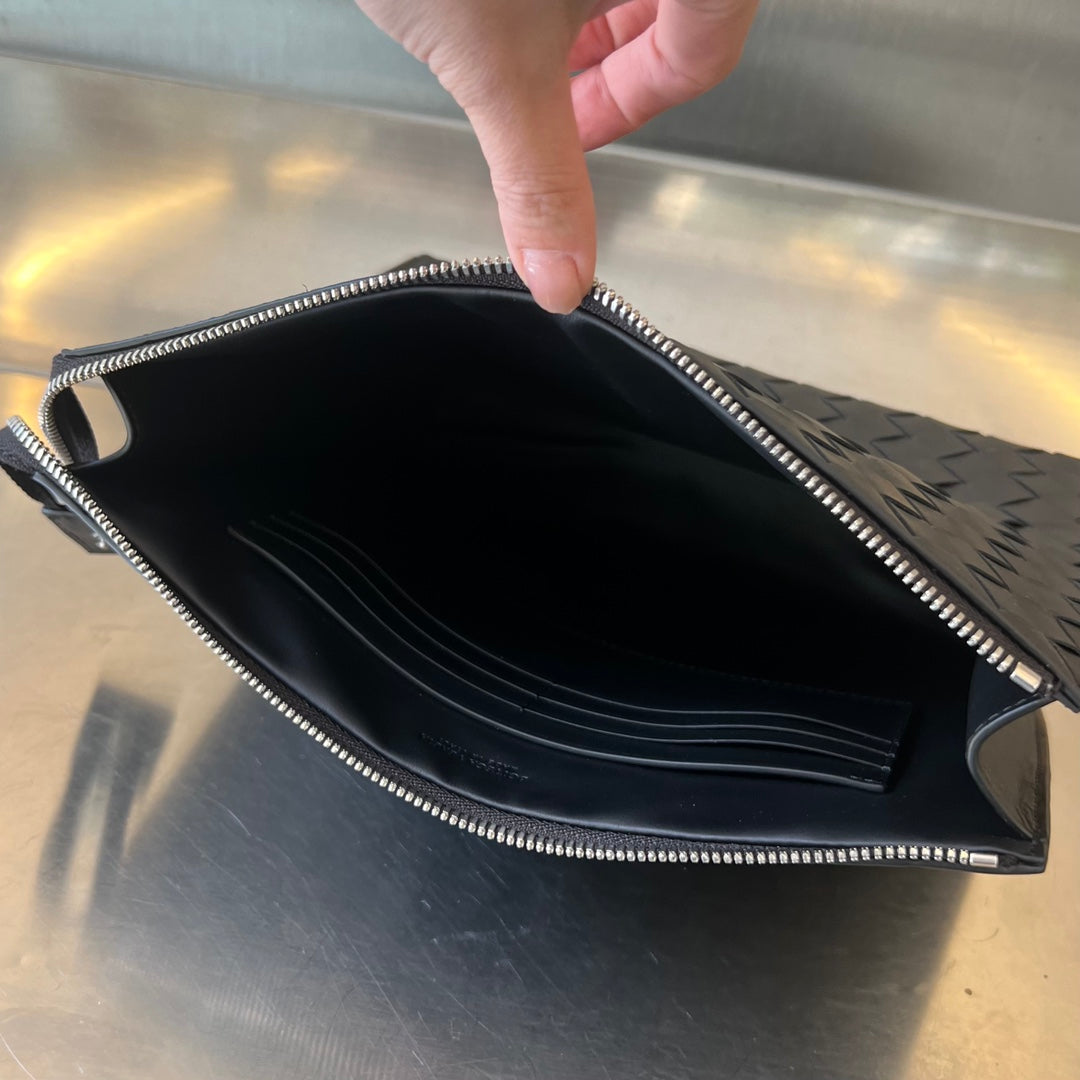 Bottega Veneta Intrecciato Vertical Clutch Bag