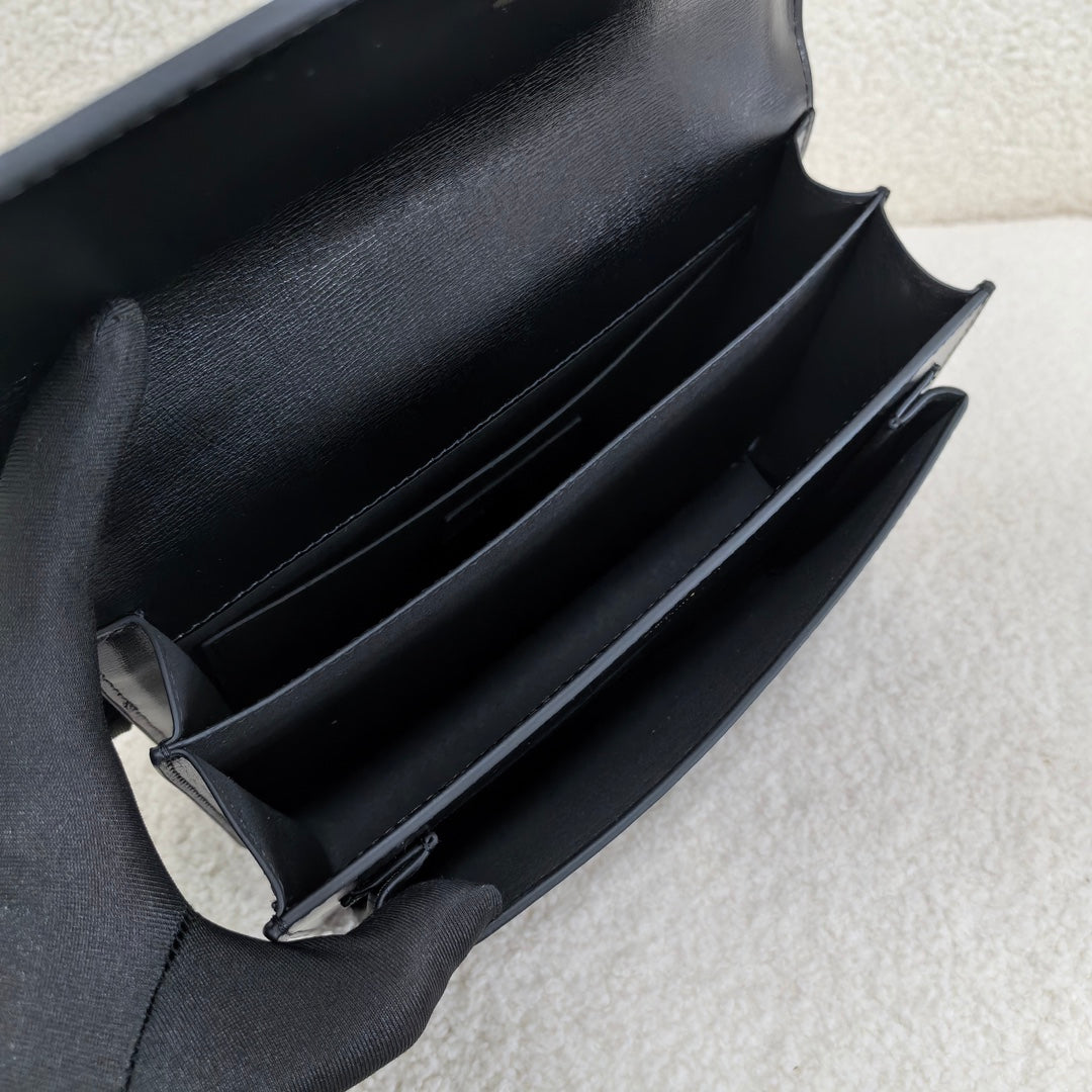 Saint Laurent Sunset Shoulder Bag