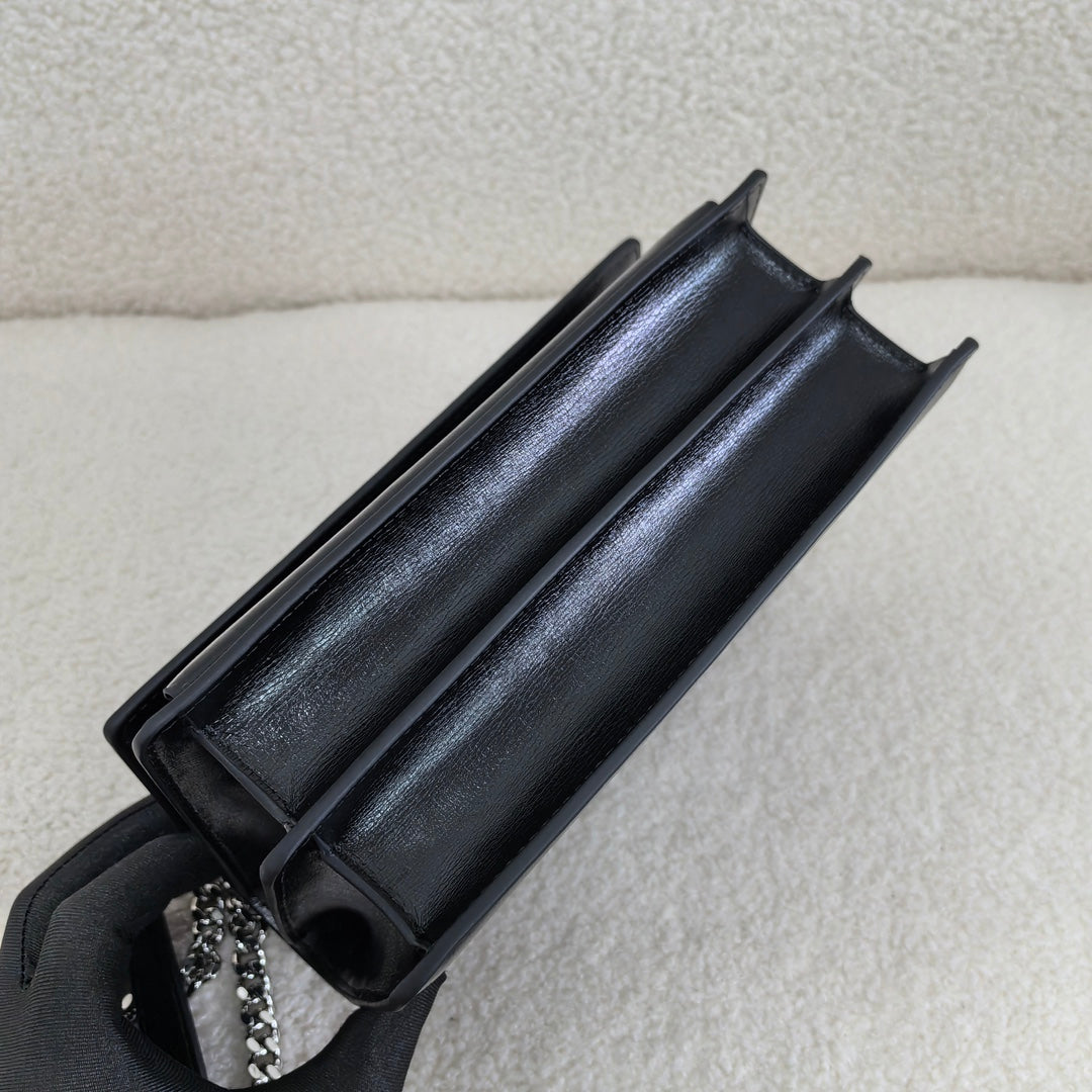 Saint Laurent Sunset Shoulder Bag