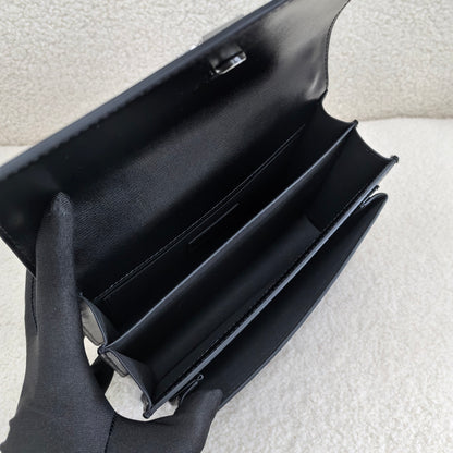 Saint Laurent Sunset Shoulder Bag