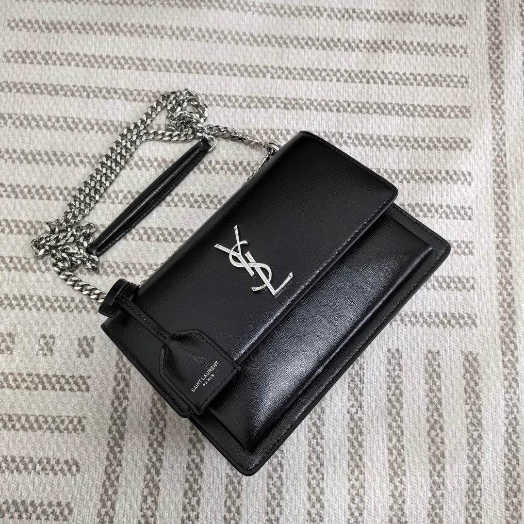 Saint Laurent Sunset Shoulder Bag