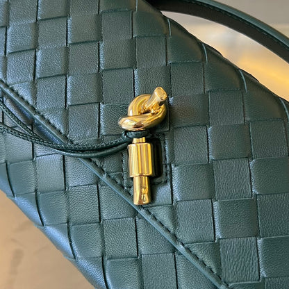 Bottega Veneta Intrecciato Knot Clutch Bag