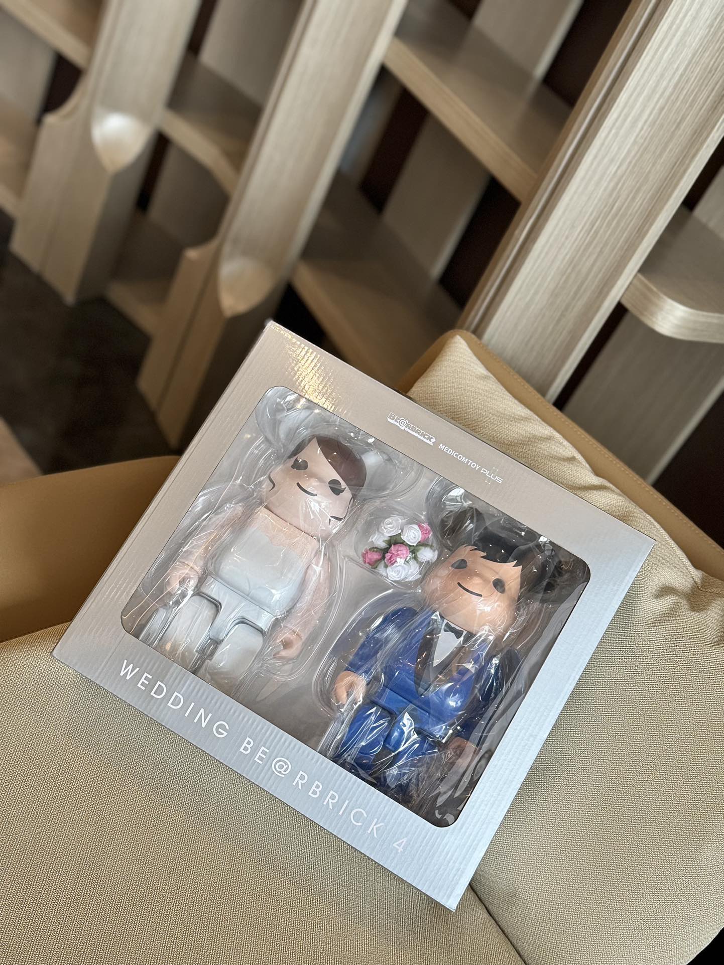 Bearbrick Wedding Collectible Figure – 2024 Valentine's Day Edition