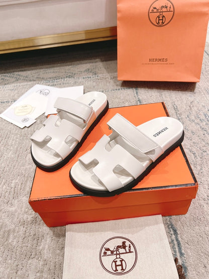 Hermès Chypre Leather Slides – 2023SS