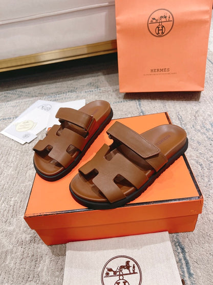Hermès Chypre Leather Slides – 2023SS