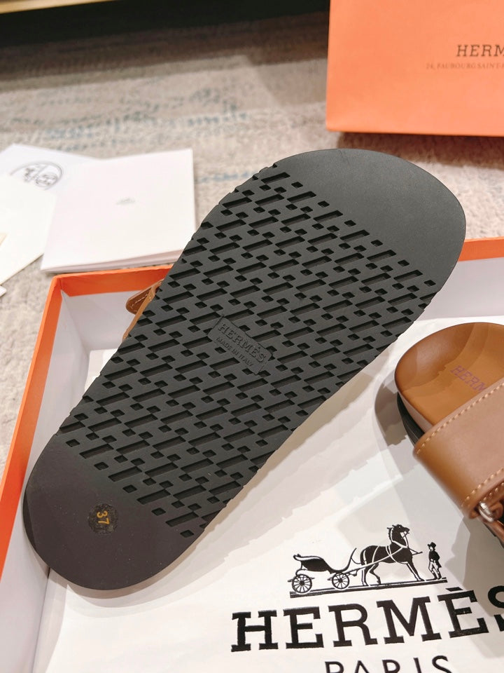 Hermès Chypre Leather Slides – 2023SS
