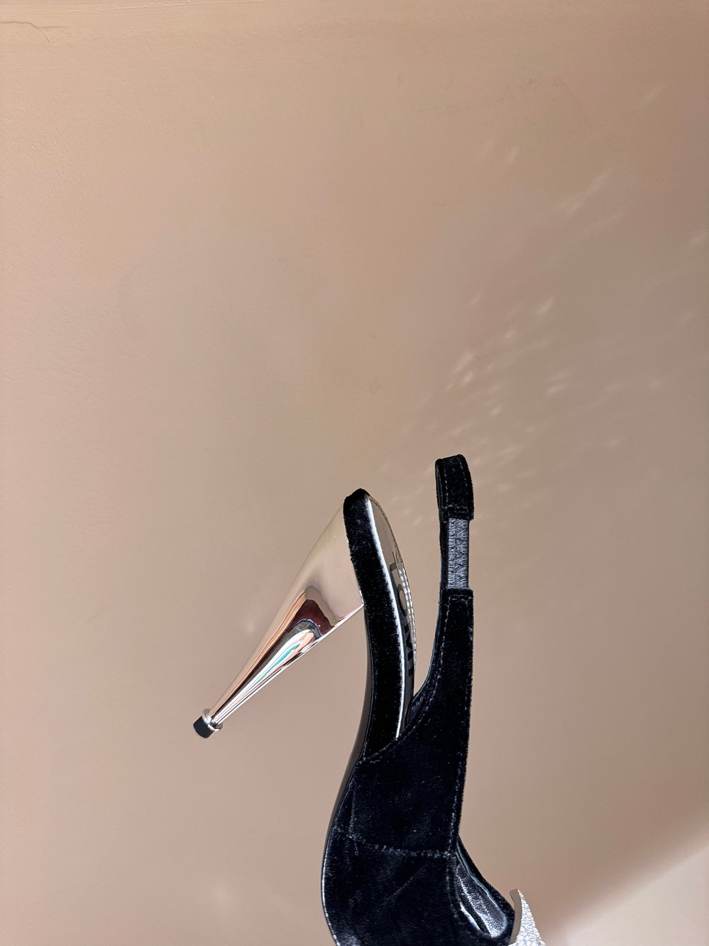 TOM FORD Padlock Velvet Crystal Heeled Sandals – Spring/Summer Collection – 24SS