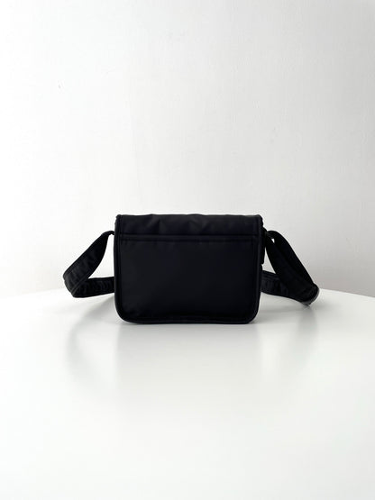 Saint Laurent Niki Econyl Messenger Bag – 2023 Fall/Winter Collection