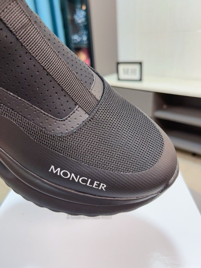 Moncler Calfskin Lace-Up Casual Sneakers