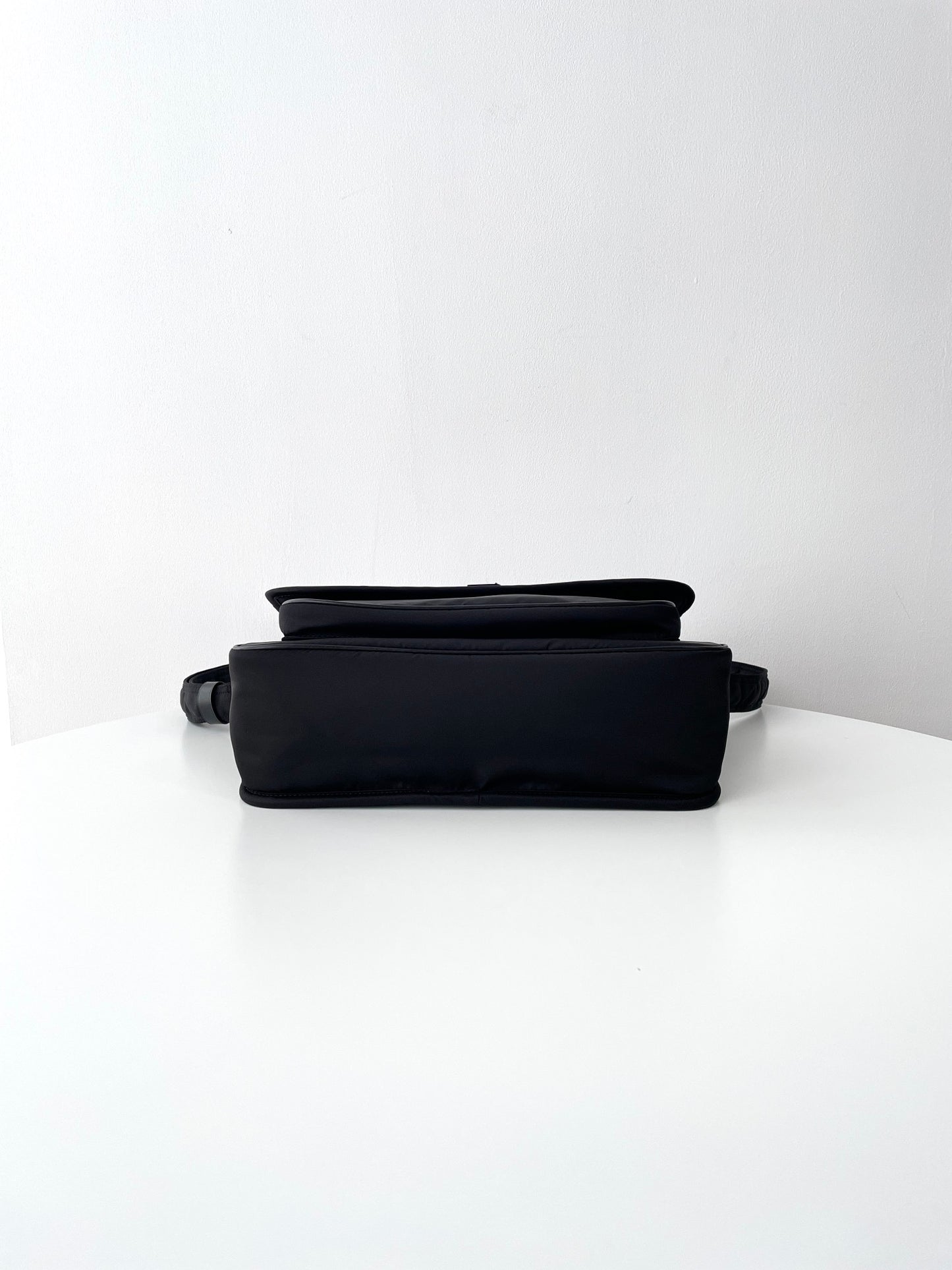 Saint Laurent Niki Econyl Large Messenger Bag – 2023FW