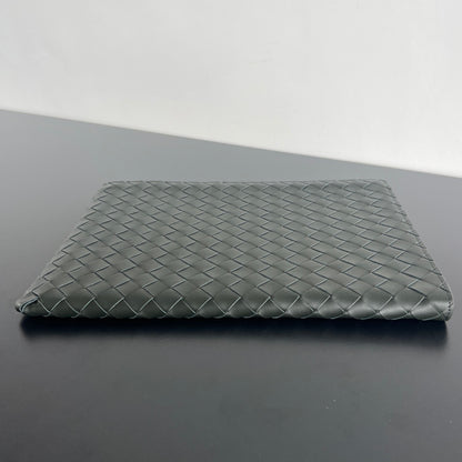 Bottega Veneta Intreccio Half-Zip Clutch Bag 607479