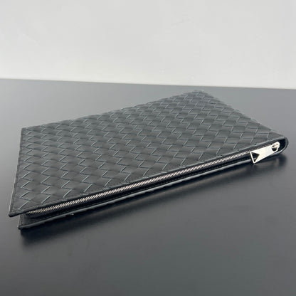 Bottega Veneta Intreccio Half-Zip Clutch Bag 607479