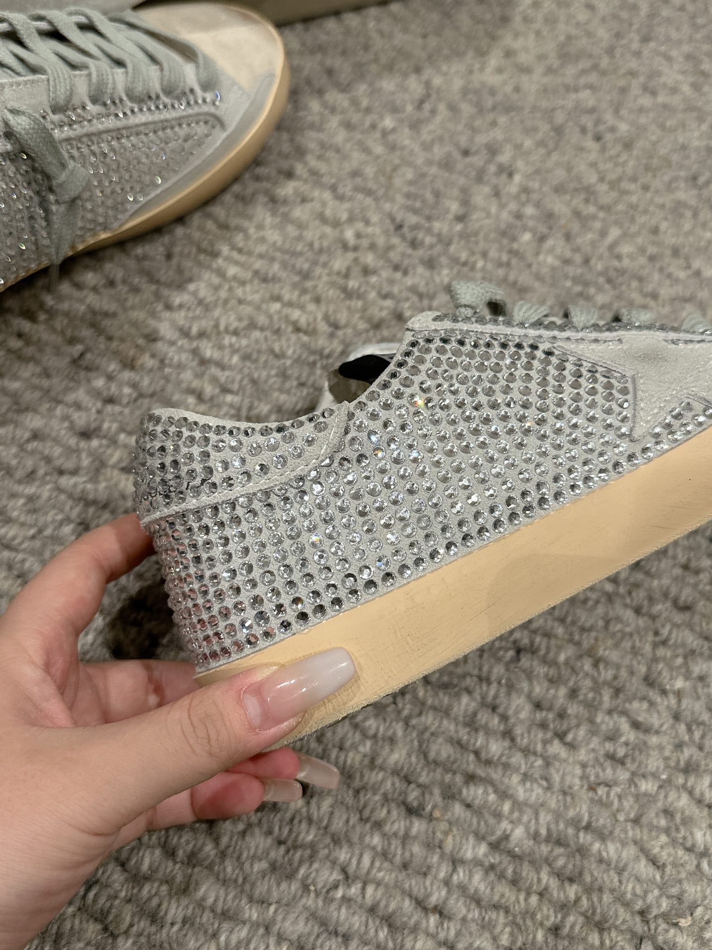 Golden Goose Classic Distressed Sneakers – 2024 Spring/Summer Collection